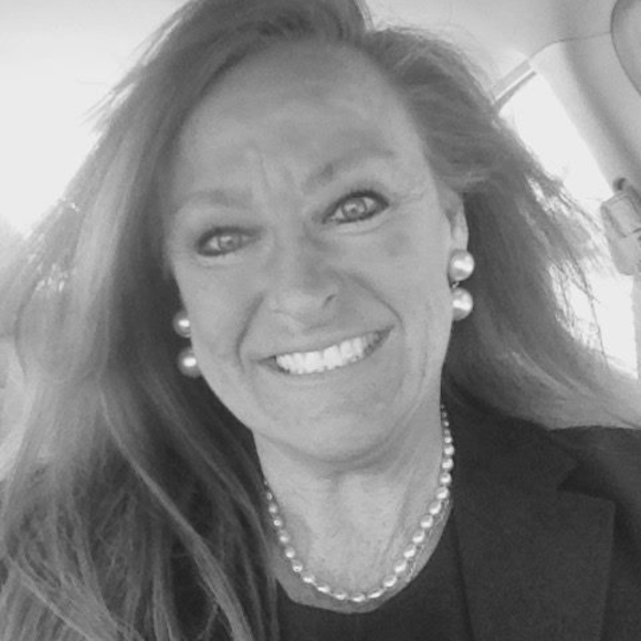 Meet your Posher, Lea - Picture 1 of 1